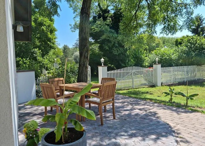 Cooles Lofthouse Mit Pool Dom wakacyjny Kiskunmajsa